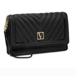 NWT! SIGNATURE VICTORIA'S SECRET BLACK V-QUILT CLUTCH/WALLET